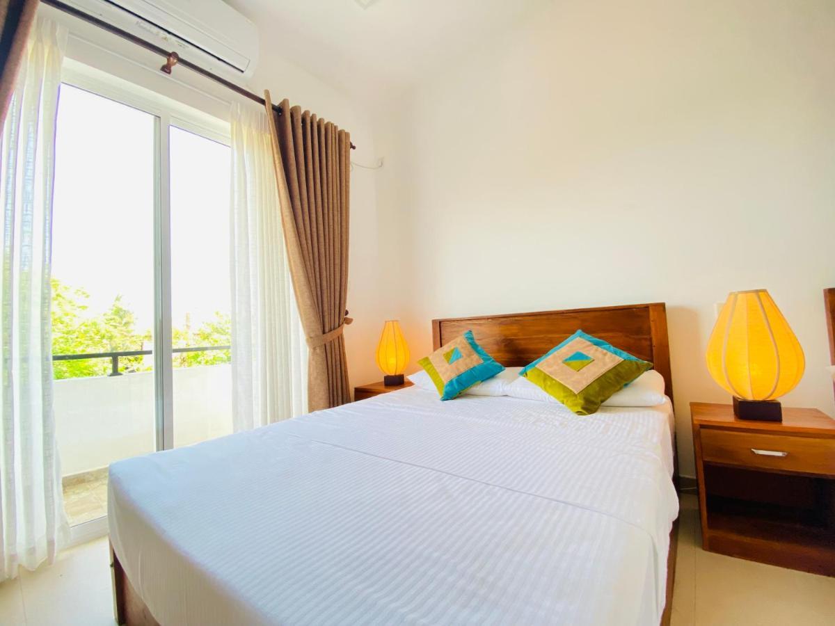 Srimadis Villa near Airport - Negombo Exterior foto