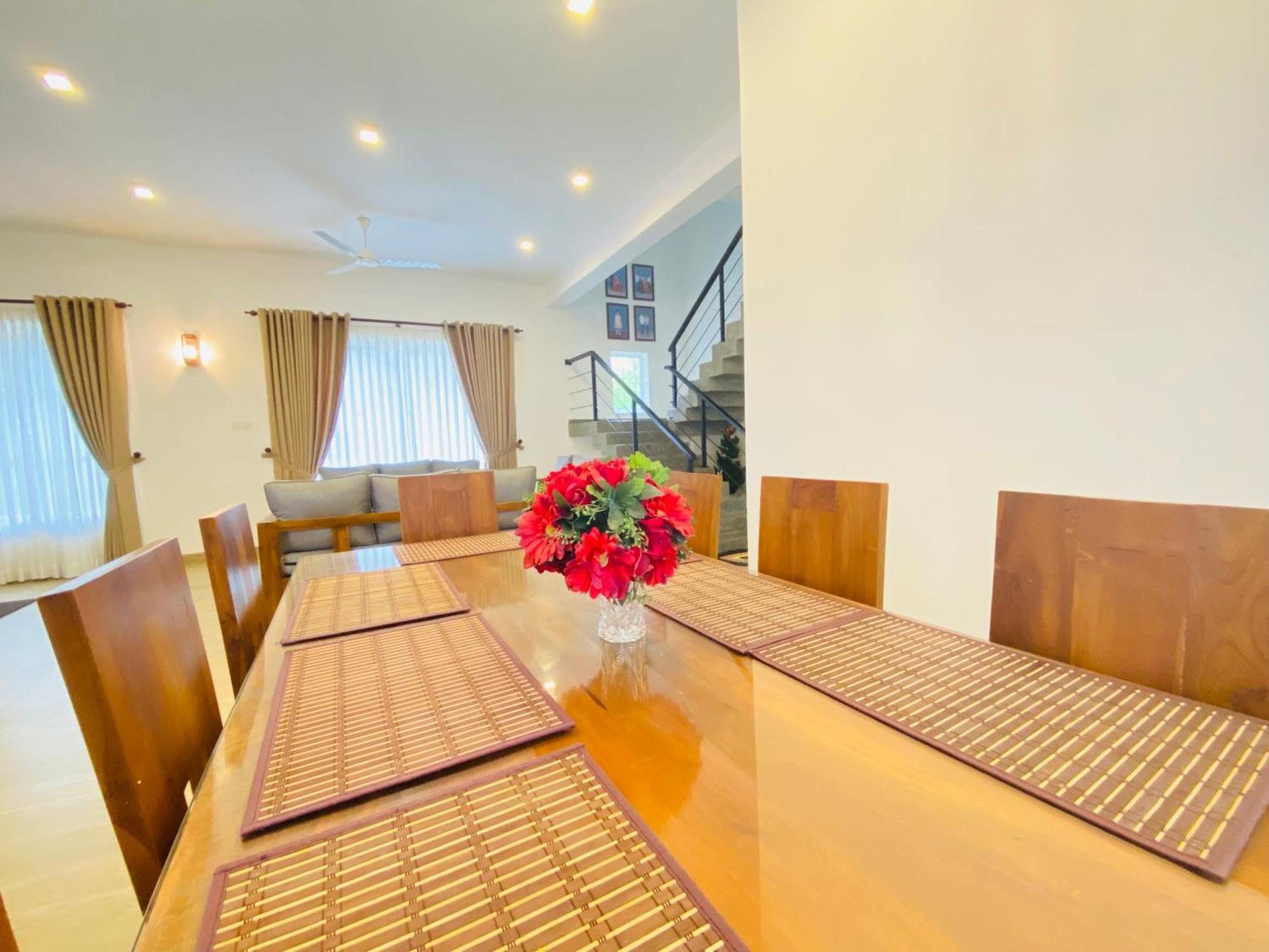Srimadis Villa near Airport - Negombo Exterior foto